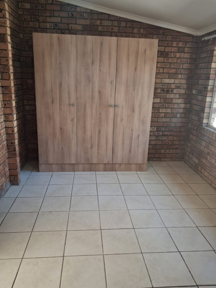 3 Bedroom Property for Sale in Vaal Park North West